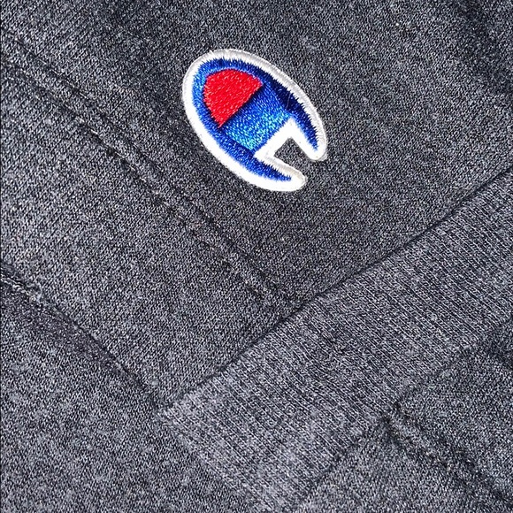 Authentic Champion Shorts - Picture 2 of 2